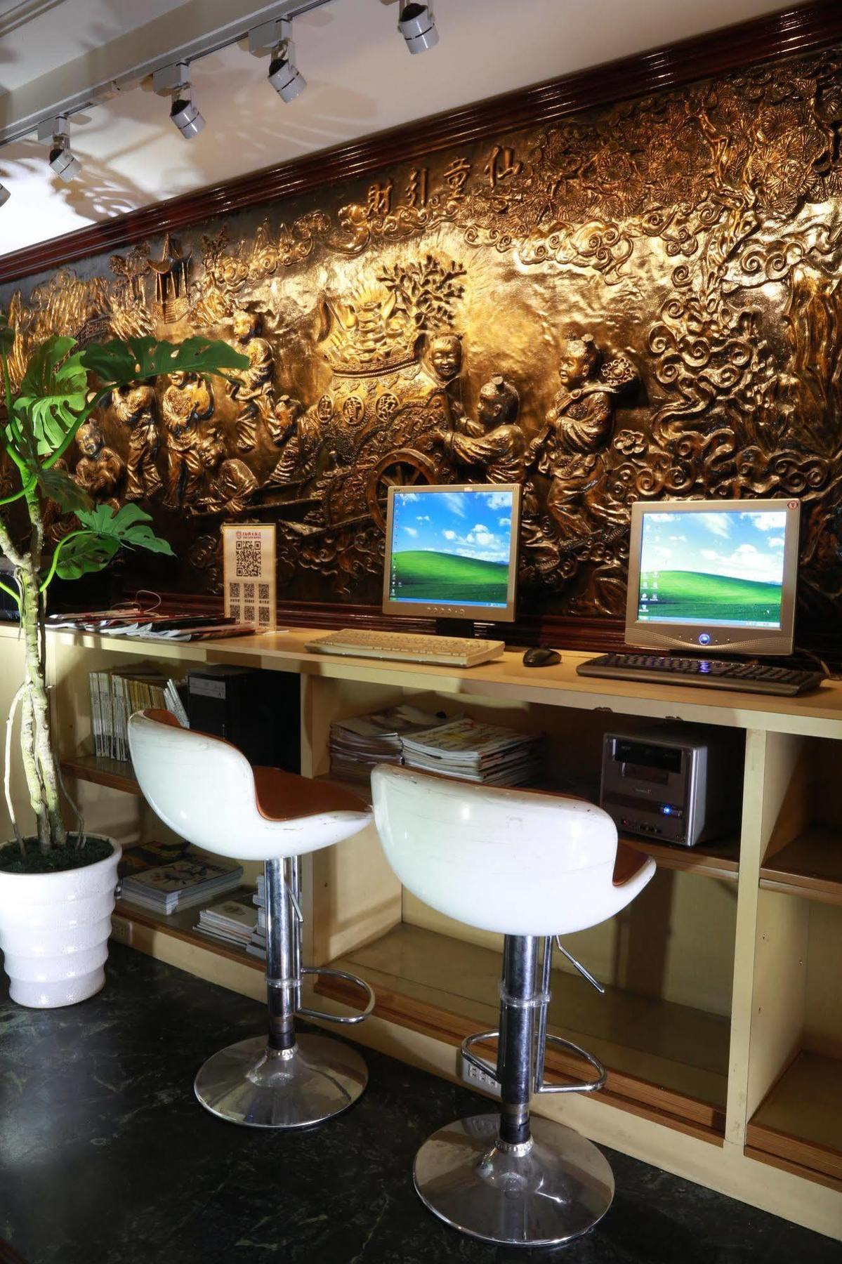 Lion Hotel Luodong Esterno foto
